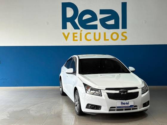 CHEVROLET CRUZE 1.8 LT 16V FLEX 4P AUTOMÁTICO CHEVROLET CRUZE 1.8 LT 16V FLEX 4P AUTOMÁTICO